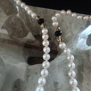 Elegant Pearl and Black Bead Necklace